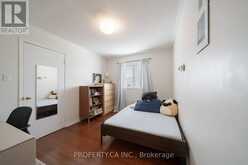 72 DESERT SAND DRIVE | Brampton Ontario | Slide Image Thirty