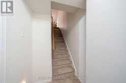 72 DESERT SAND DRIVE | Brampton Ontario | Slide Image Thirty-eight