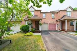 72 DESERT SAND DRIVE | Brampton Ontario | Slide Image Three