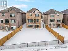 82 CLOSSON DRIVE | Whitby Ontario | Slide Image Thirty