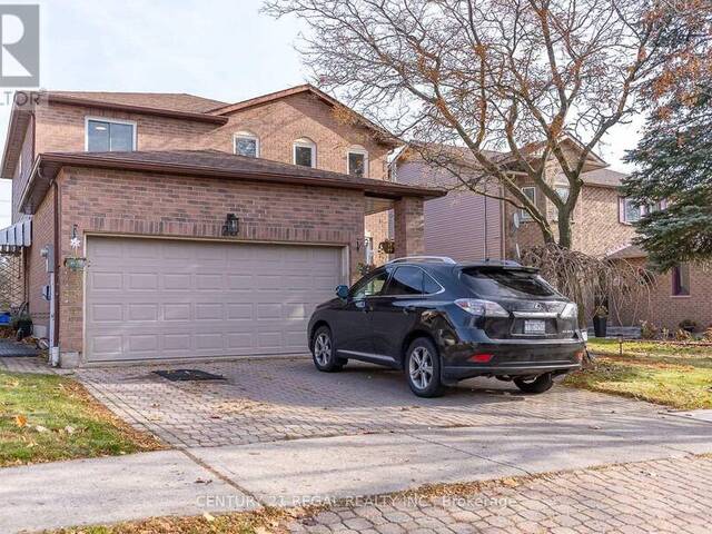 28 UPLAND DRIVE Whitby Ontario, L1N 8H8 - 6 Bedrooms Home For Sale