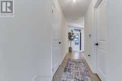 130 BLICK CRESCENT | Aurora Ontario | Slide Image Nine