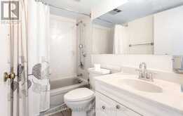 1410 - 25 FAIRVIEW ROAD W | Mississauga Ontario | Slide Image Thirty-one