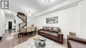 138 CLEANSIDE ROAD | Toronto Ontario | Slide Image Four