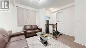 138 CLEANSIDE ROAD | Toronto Ontario | Slide Image Six