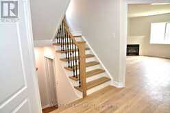 255 MARBLE PLACE | Newmarket Ontario | Slide Image Seven