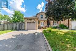 35 GLENMANOR DRIVE | Brampton Ontario | Slide Image One
