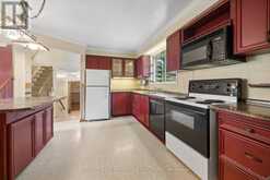 6 THOMAS KINNEAR COURT | Markham Ontario | Slide Image Fifteen