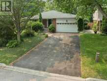 6 THOMAS KINNEAR COURT | Markham Ontario | Slide Image One
