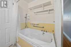 6 THOMAS KINNEAR COURT | Markham Ontario | Slide Image Thirty-five