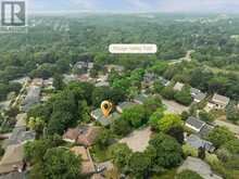 6 THOMAS KINNEAR COURT | Markham Ontario | Slide Image Three
