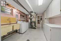 6 THOMAS KINNEAR COURT | Markham Ontario | Slide Image Forty-two