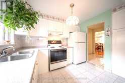 79 FULBERT CRESCENT | Toronto Ontario | Slide Image Ten