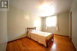 79 FULBERT CRESCENT | Toronto Ontario | Slide Image Fifteen