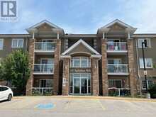 5 - 137 SYDENHAM WELLS | Barrie Ontario | Slide Image Two