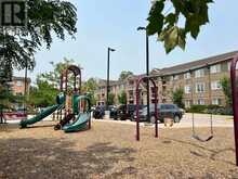5 - 137 SYDENHAM WELLS | Barrie Ontario | Slide Image Three