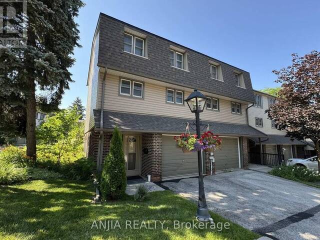 7 PURPLE SAGEWAY Toronto Ontario, M2H 2Z6 - 3 Bedrooms Condo For Sale