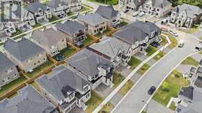 73 BROAD WAY | Nobleton Ontario | Slide Image Thirty-one