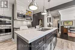 208 LORNE AVENUE | Newmarket Ontario | Slide Image Twelve