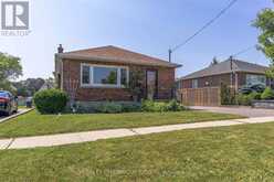 37 PRINCE STREET | Clarington Ontario | Slide Image Two
