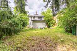 32 ROUSSEAUX STREET | Ancaster Ontario | Slide Image Thirty-three