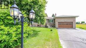 52 DENNEY DRIVE | Essa Ontario | Slide Image Four