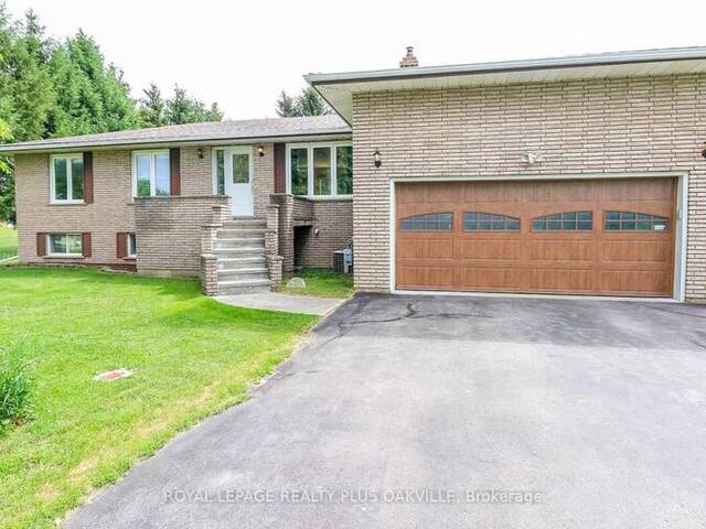 52 DENNEY DRIVE Essa Ontario, L0L 1N0 - 5 Bedrooms Home For Sale