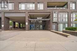 1306 - 3237 BAYVIEW AVENUE | Toronto Ontario | Slide Image Two