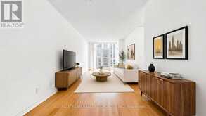 3101 - 761 BAY STREET | Toronto Ontario | Slide Image Eight
