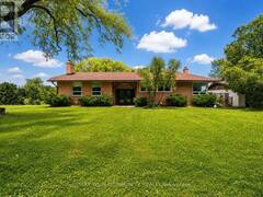 2950 17TH SIDE ROAD King Ontario, L7B 1A3