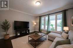 2 ROBINSON STREET | Markham Ontario | Slide Image Nine
