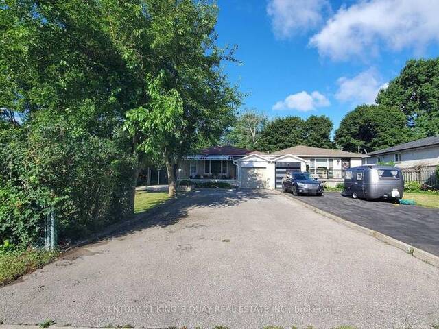 2 ROBINSON STREET Markham Ontario, L3P 1N4 - 6 Bedrooms Home For Sale