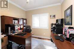 34 LAURENTIDE CRESCENT | Brampton Ontario | Slide Image Twelve