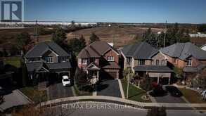 34 LAURENTIDE CRESCENT | Brampton Ontario | Slide Image Two