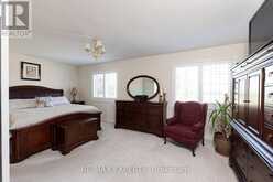 34 LAURENTIDE CRESCENT | Brampton Ontario | Slide Image Thirty-four