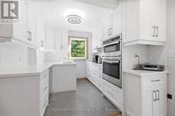 580 EXBURY CRESCENT | Mississauga Ontario | Slide Image Nine