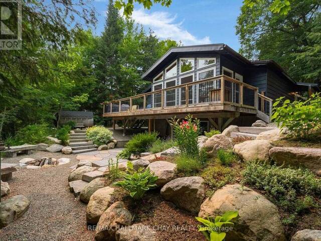 1315 WOLF CIRCLE Lake of Bays Ontario, P0A 1E0 - 3 Bedrooms Waterfront Home For sale
