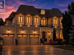 34 MAY AVENUE Richmond Hill Ontario, L4C 3S6