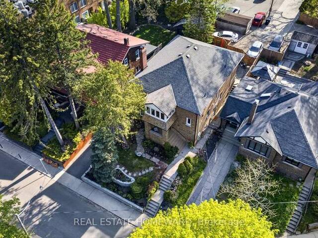 128 GLEN MANOR DRIVE Toronto Ontario, M4E 2X6 - Multi-family Home For Sale