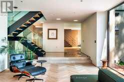 57 BABY POINT CRESCENT S | Toronto Ontario | Slide Image Thirteen