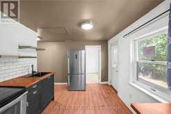 120 SECOND AVENUE E | Shelburne Ontario | Slide Image Ten