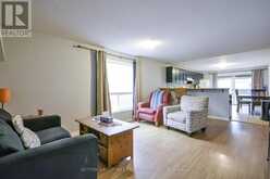 22 PEREGRINE ROAD | Barrie Ontario | Slide Image Three