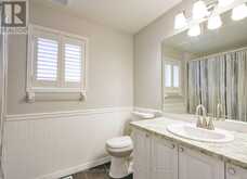 22 PEREGRINE ROAD | Barrie Ontario | Slide Image Eleven