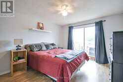 22 PEREGRINE ROAD | Barrie Ontario | Slide Image Eight