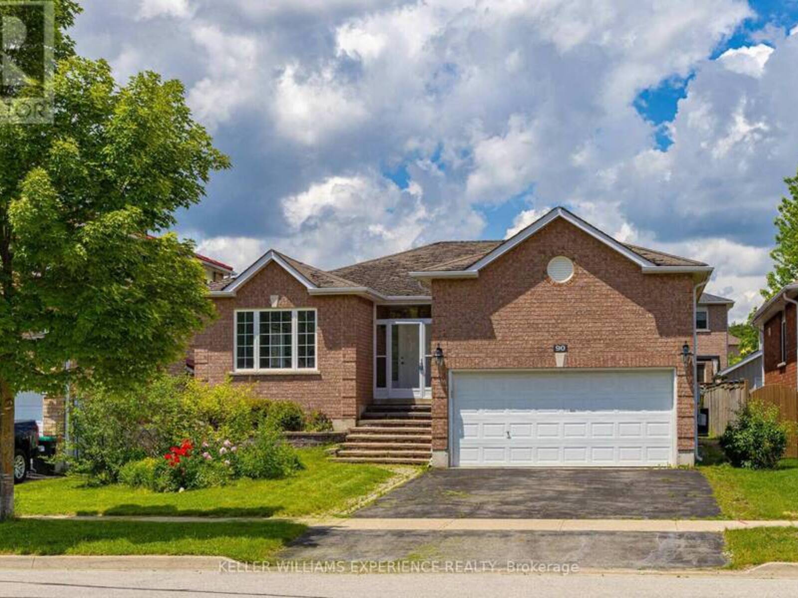 90 SPROULE DRIVE, Barrie, Ontario L4N 0W6