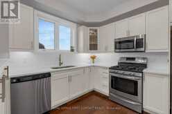 21 - 376 BLAKE STREET | Barrie Ontario | Slide Image Nine