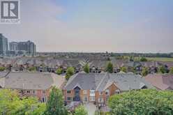 712 - 8 BEVERLEY GLEN BOULEVARD | Vaughan Ontario | Slide Image Forty