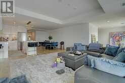 712 - 8 BEVERLEY GLEN BOULEVARD | Vaughan Ontario | Slide Image Twelve