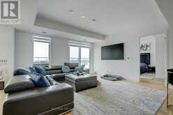 712 - 8 BEVERLEY GLEN BOULEVARD | Vaughan Ontario | Slide Image Nine