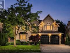 20 CRESTON ROAD Toronto Ontario, M6A 1J1